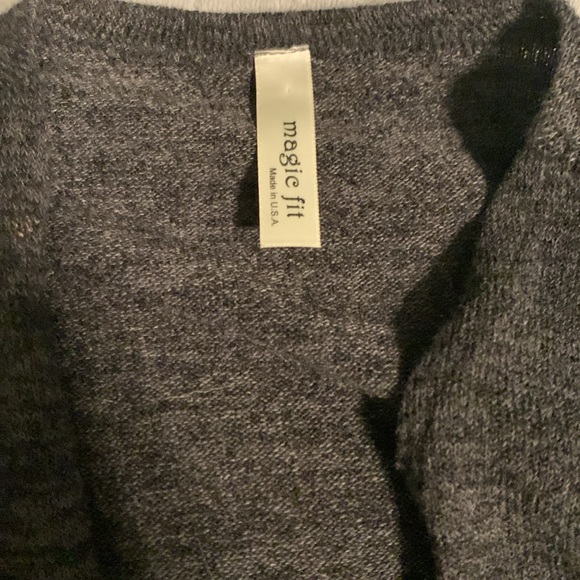 Women’s cardigan - Picture 2 of 5